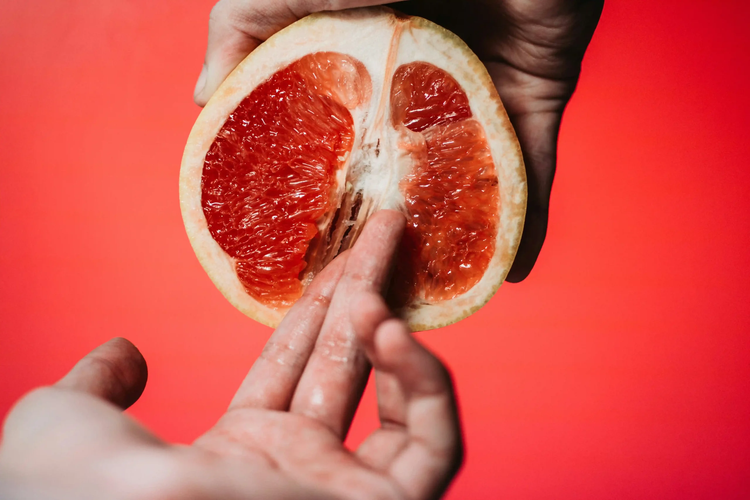 Touching grapefruit